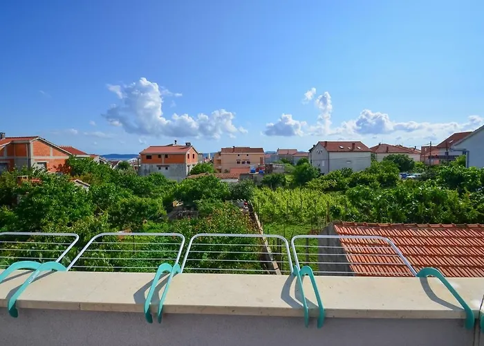 Διαμέρισμα With A Parking Space - 12480 *